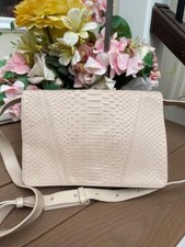 Vince Embossed Flap Clutch Messenger  (pu300