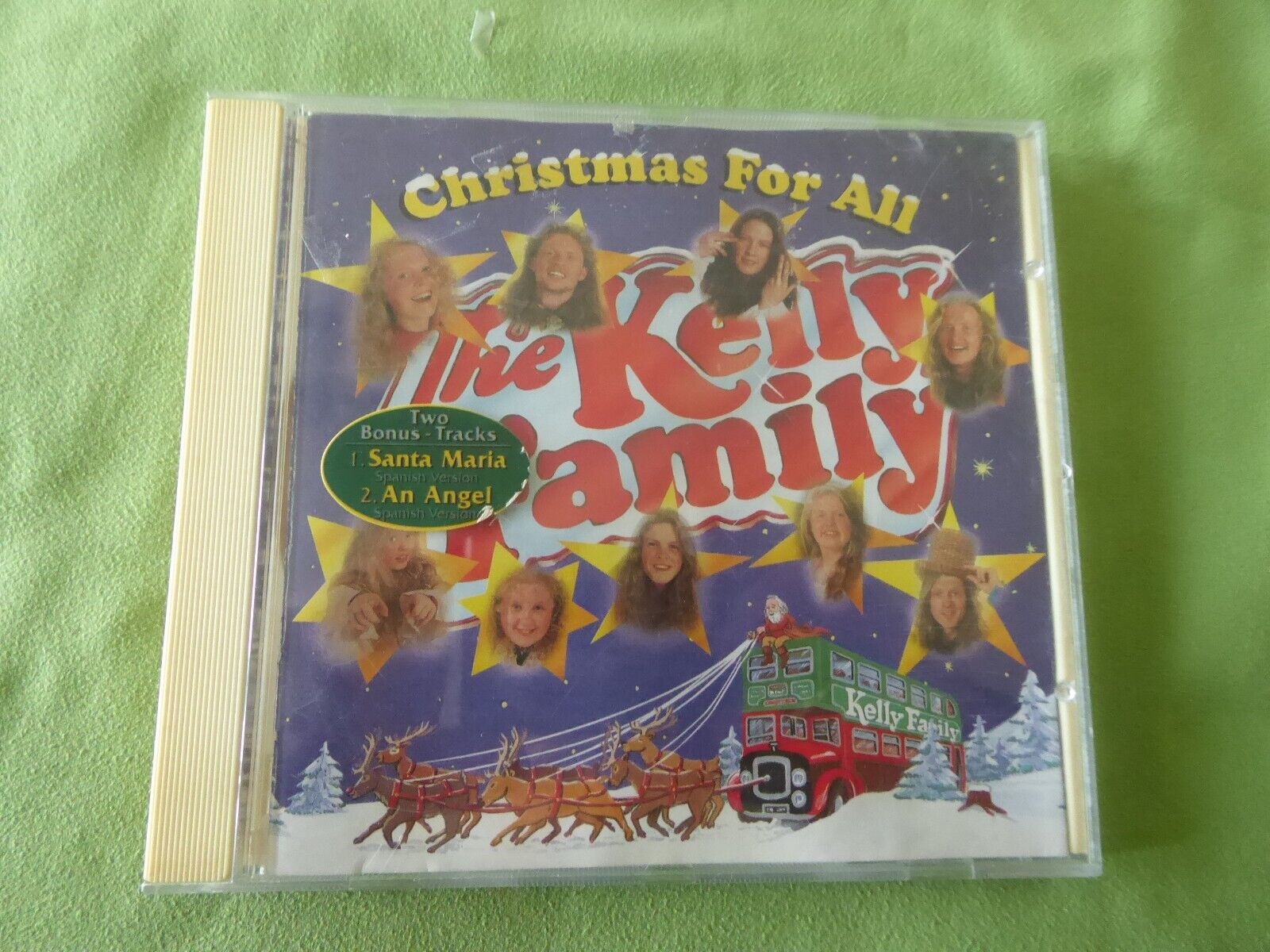 A KELLY FAMILY MUSIC CD