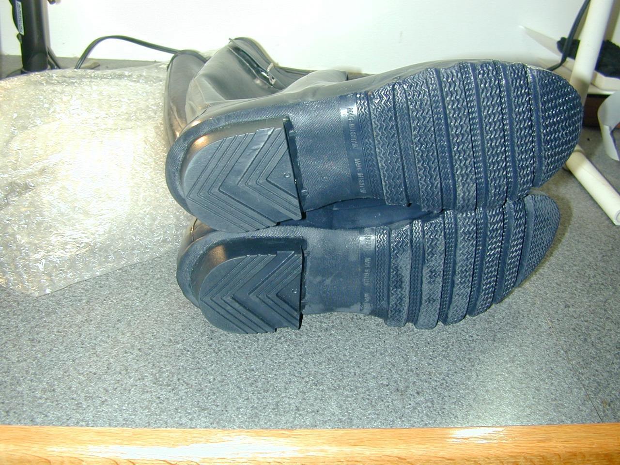 HUNTER Navy Blue Tall Rubber Rain Boots M8 W9 + Boot Socks NEW