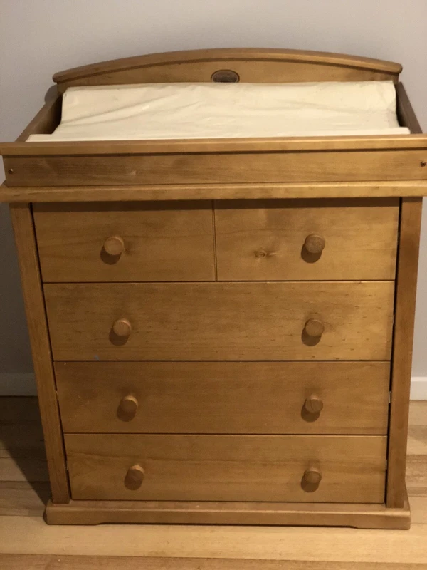 boori dresser change table