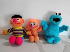 SESAME STREET Plush Lot: ERNIE, ZOE, COOKIE MONSTER