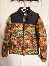 Deus Ex Machina Adventure Gear Leaf Camo Puffer Mens Size
