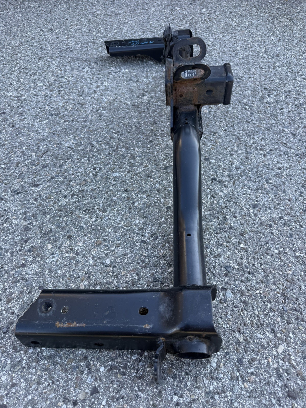 2015-2023 FORD EDGE SEL REAR BUMPER TOW TOWING TRAILER HITCH BAR W/ SOCKET OEM