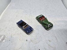 EFE OO 1/76 SCALE  BLUE TRIUMPH  VITESSE  AND GREEN TRIUMPH ROADSTER REF 11604 B