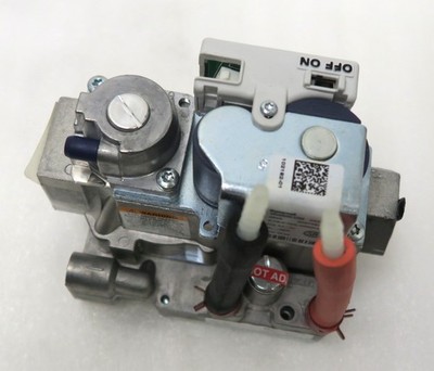 Honeywell VR9205R1308 Natural Gas Valve Lennox 33W41 LB-115293 NOS for G71MPP