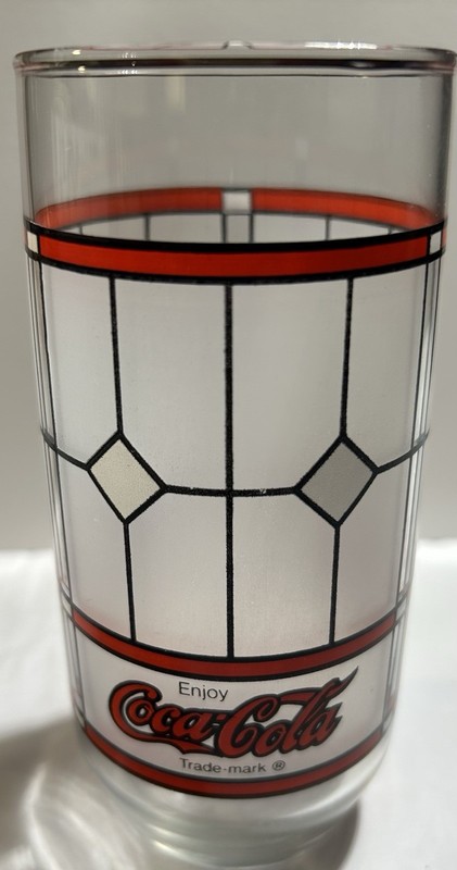 VINTAGE COCA COLA LOGO DRINKING  GLASS TIFFANY STYLE FROSTED STAINED 16OZ COKE
