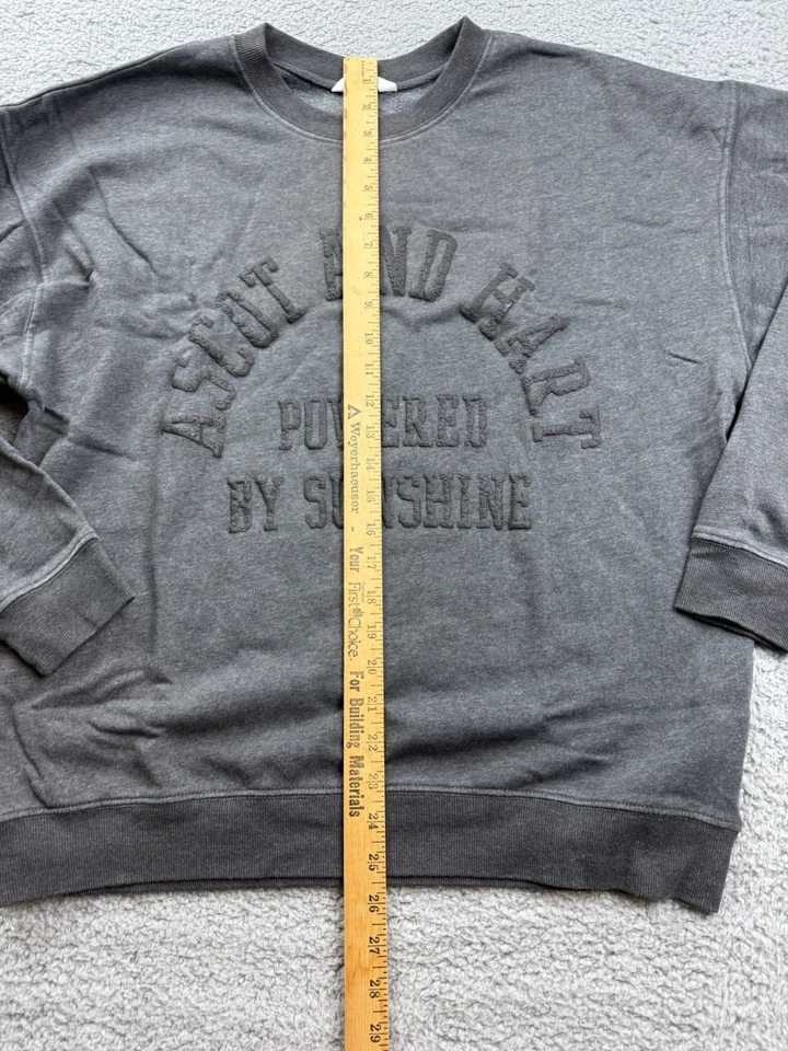 Sudadera pulóver gris gris con gráfico talla pequeña de Ascot & Hart para mujer Foto 4 de 4