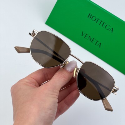 サングラス BOTTEGA VENETA Woman Sunglasses Green BV1303S 002 Bottega Veneta Sunglasses BV1303S 002 Green Green - eye-oo.com