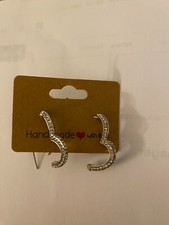 Women's Heart Hoop Earrings NWT