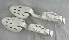 Vintage White Shoe Shapers Helmac Company Ladies Shoe Size 4-10 Plastic
