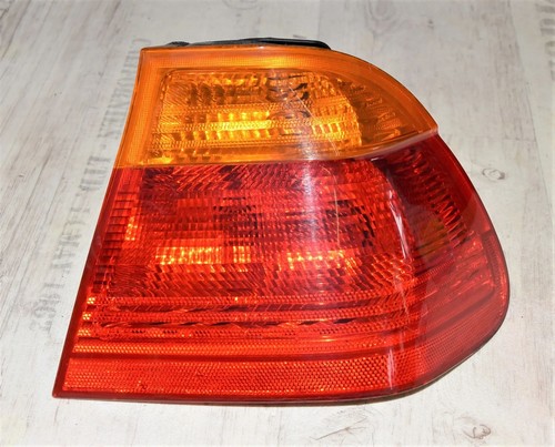 BMW E46 Limousine Rückleuchte Heckleuchte Rücklicht hinten rechts Rot/Gelb -9/01