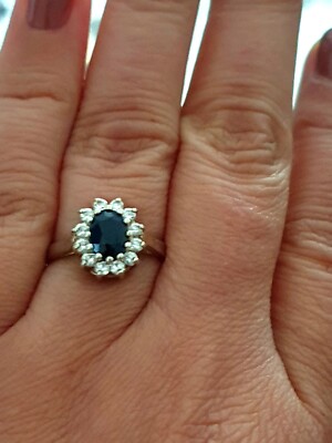 Natürlicher schwarzer Saphir Cluster Ring in Silber oder 9k Weißgold Größe N gepunzt
