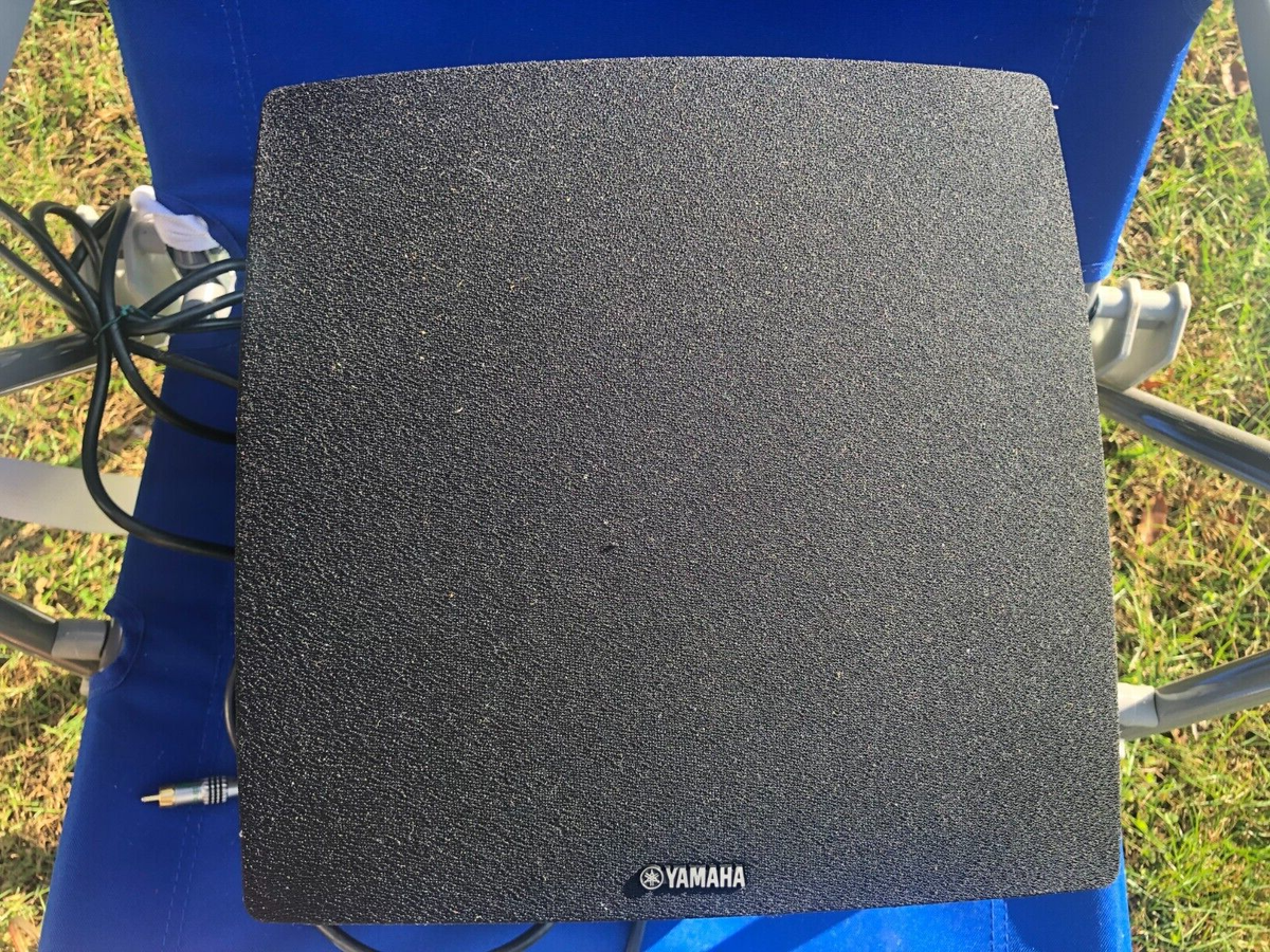 Yamaha NS-SW280 120V 45W Black Active Powered Subwoofer Yamaha NS-SW280 120V 45W Black Active Powered Subwoofer