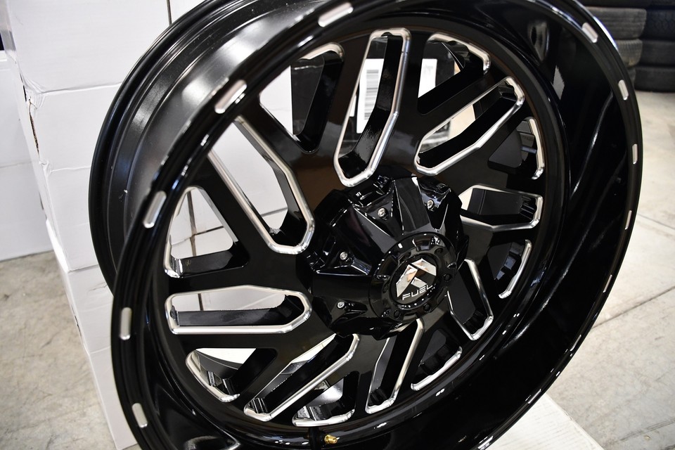 Fuel 1PC D581 Triton 20x9 6x120 6x5.5 Gloss Black Milled Wheel 20" 20mm