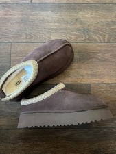 Ugg Tasmanian slippers , size 6 , chocolate brown platform