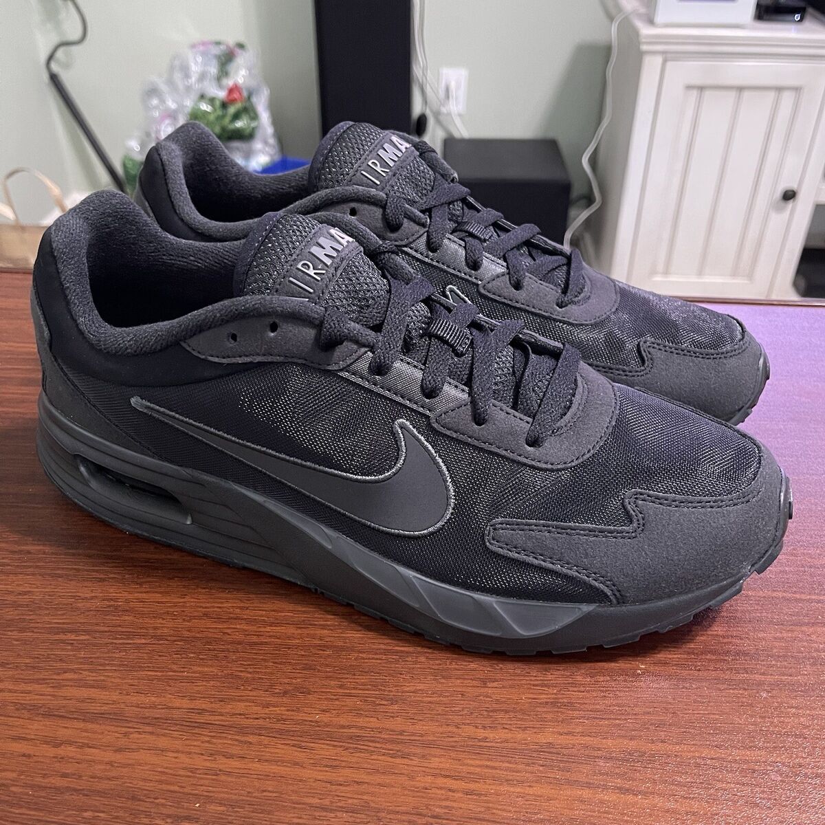 Nike Air Max Solo Shoes Triple Black Men's Pick Your Size Nike Air Max Solo Shoes Triple Black Men's Pick Your Size