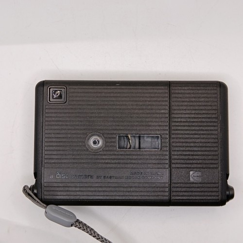 Vintage Kodak Disc 6000 Kamera schwarz mit Trageriemen funktioniert aber kein Film getestet - Bild 9 von 9