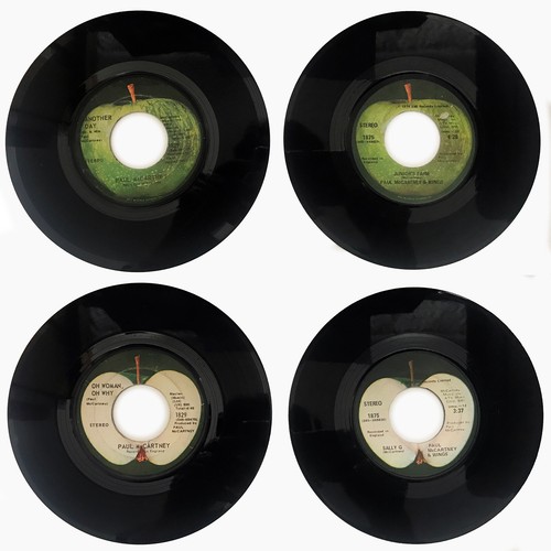 12 PAUL MCCARTNEY 45RPM SINGLES! Original 70’s & 80’s releases APPLE CAPITOL CBS - Picture 3 of 11