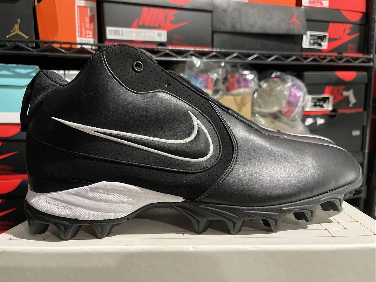 Vick cleats 2025