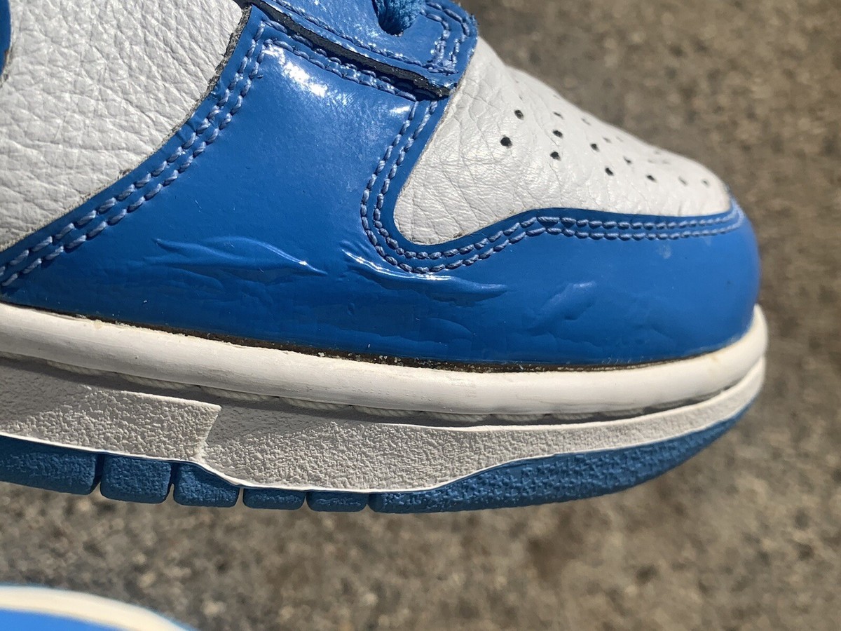 Vintage Nike Dunk Low 2001 UNC Size 10 Mens Carolina Blue SB  display picture 3