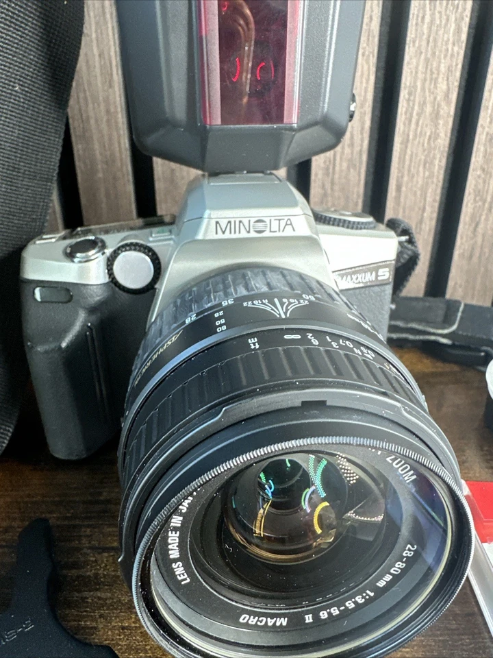 Minolta Maxxum 5 analoge Spiegelreflexkamera 35 mm NUR Gehäuse - Bild 2 von 4