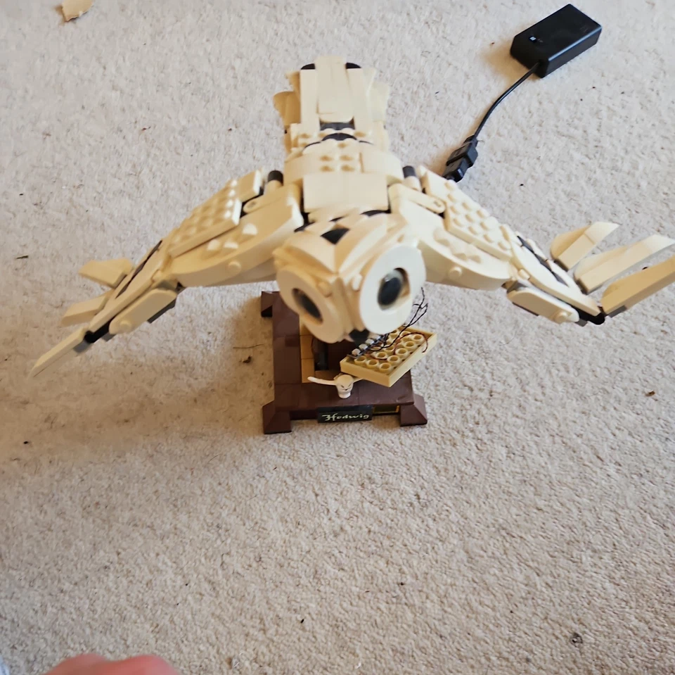 LEGO Harry Potter 75979 Hedwig, photo 1 of 3