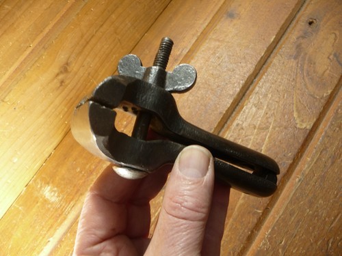 Vintage Hand Vise 1 1/2"  Jaws, Crafting, jewelers, Small item hold