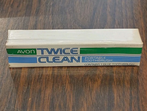 Vintage 1984 Avon Twice Clean Portable Toothbrush Blue Toothbrush New Sealed