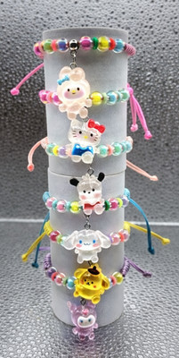 Sanrio Hello Kitty & Friends Beaded Charm Bracelet Colorful Adjustable Jewelry