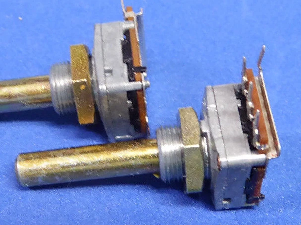 Preh - Potentiometer - Metallgehäuse 4,7 k Ohm lin. - 2 Stück - Bild 4 von 4