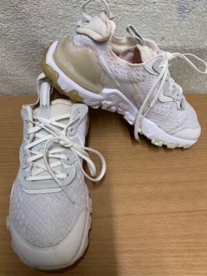 Nike React Vision White/Photon Dust Kinder Sneaker Gr. UK 3 (35,5) 22,5 CM