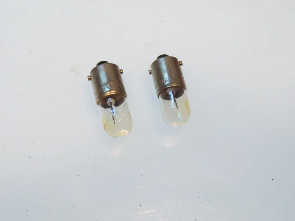 Lâmpadas de estacionamento 6 volts 4 watts BA9S compatível com BMW 1500 Renault 4CV NSU Prinz - Imagem 2 de 3