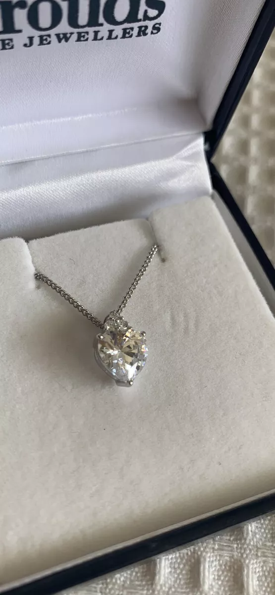 Prouds on sale heart pendant