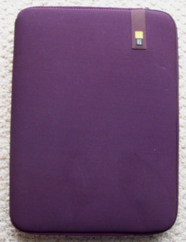 Case Logic Laptop Carrying Sleeve Plum Color Measures 16" x 12"