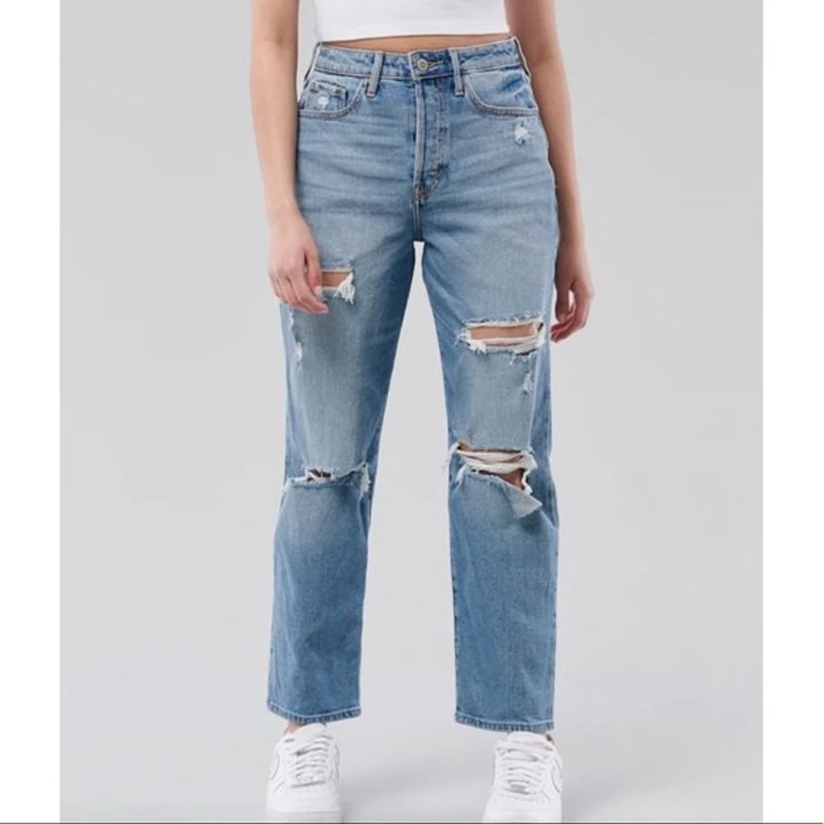 Hollister ULTRA HIGH RISE RIPPED MEDIUM WASH VINTAGE STRAIGHT