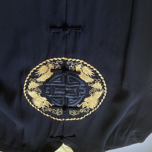 Chaqueta Tang Asiática Unisex Talla XXXL Bordada Dragones Forrada Dorado Sobre Negro SEDA - Imagen 8 de 12
