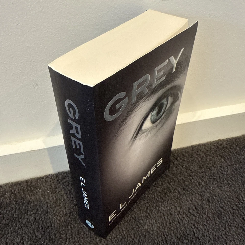 Grey by El James - Fifty Shades of Grey As Told By Christian — 第 3/4 张图片