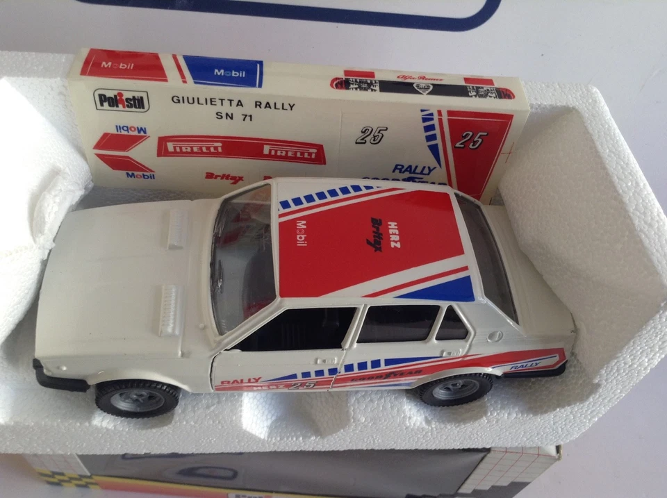🔥Lot vintage🚗 POLISTIL GIULIETTA RALLY 1:25 IN BOX 🍂 AUTUMN SALE 🍂☕ - Immagine 2 di 4