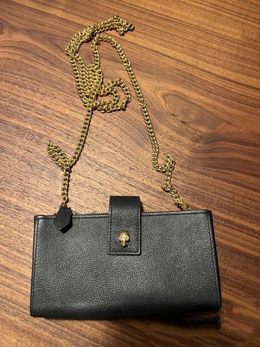 Alexander McQueenBlack Leather Skull Phone Holder Bag