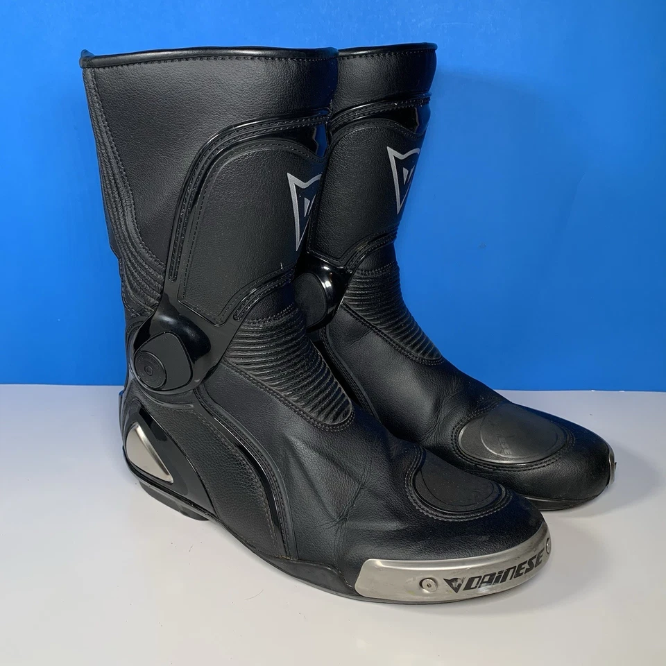 Botas de motocicleta DAINESE Stivali Torque Out Air, talla 10 para hombre de EE. UU. Foto 2 de 4