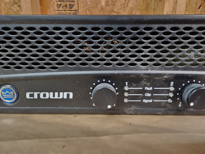 Used Crown XLS 602 Power Amplifier Powers up Rack Mount Parts