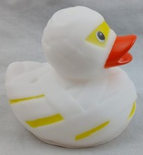 Mini Mummy Duck Rubber Ducky Duckie Halloween Monster Bath Toy White 2025 age 1 