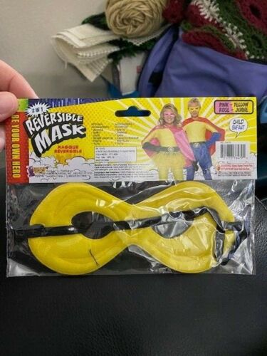 Child Size Reversible Pink Or Yellow Superhero Mask New!!! - Picture 2 of 2