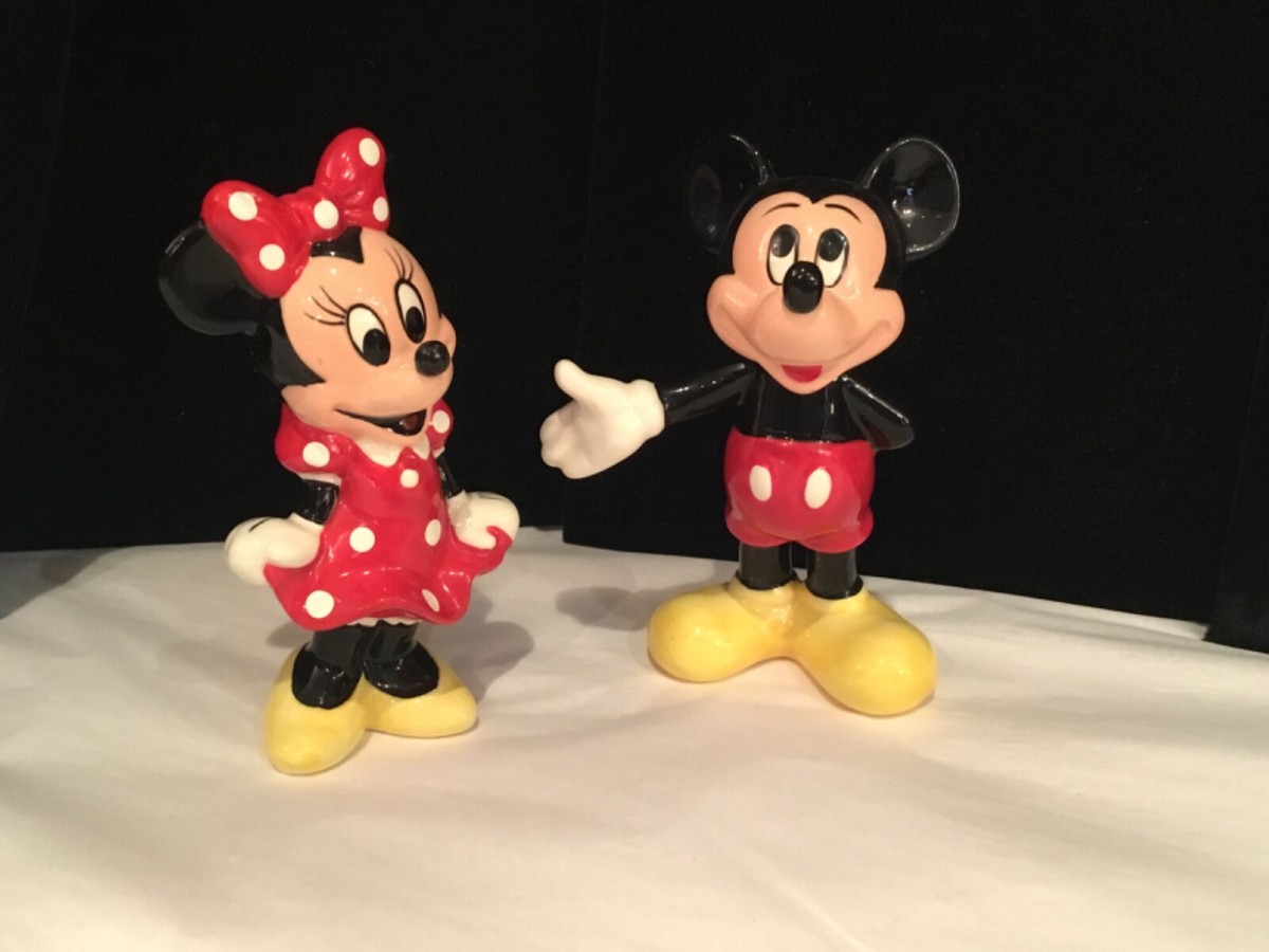 RARE VINTAGE AUTHENTIC SIGNED DISNEY 4” MICKEY & MINNIE