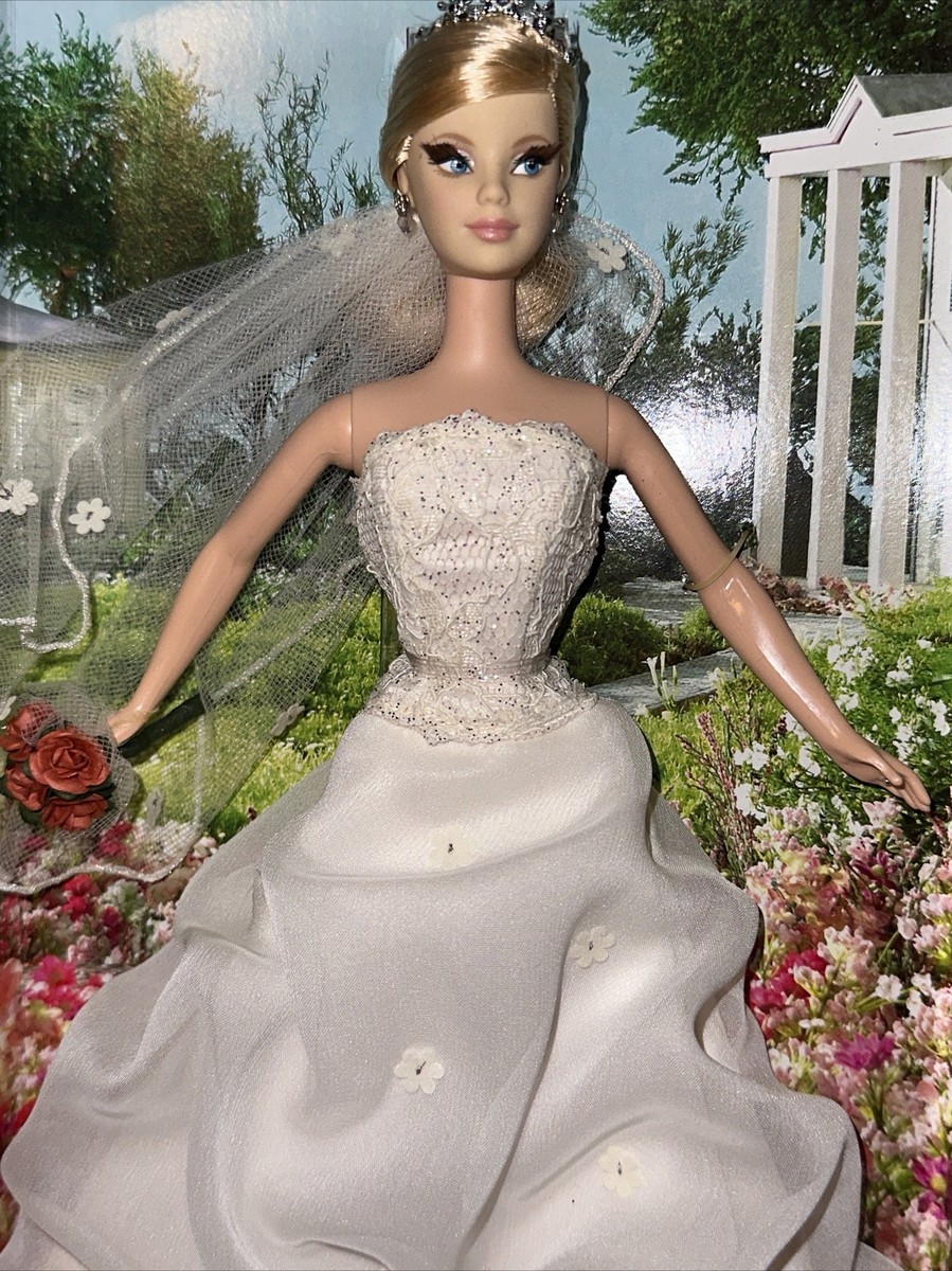 David's Bridal Romance Barbie Collector Silver Label Blonde Bride