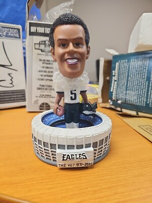 【ヴィンテージ】ドノバン・マクナブ McNABB パッチ＆ボールカード NFL Donovan McNabb Veterans Stadium Bobbing Head Eagles Green