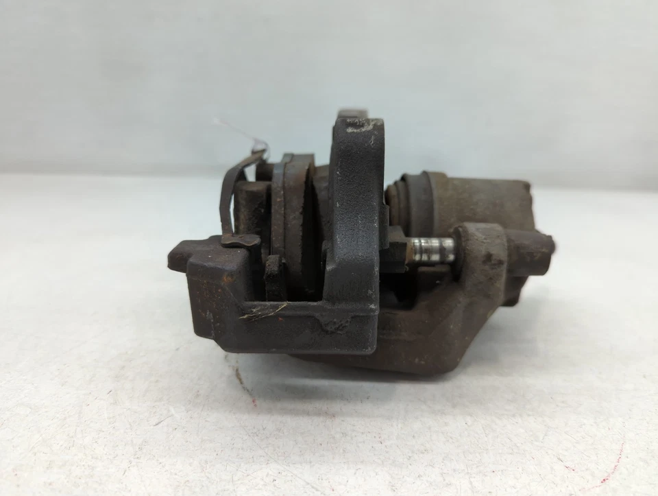 2012-2015 Bmw X1 后乘客右制动卡钳 KVJMB — 第 3/4 张图片