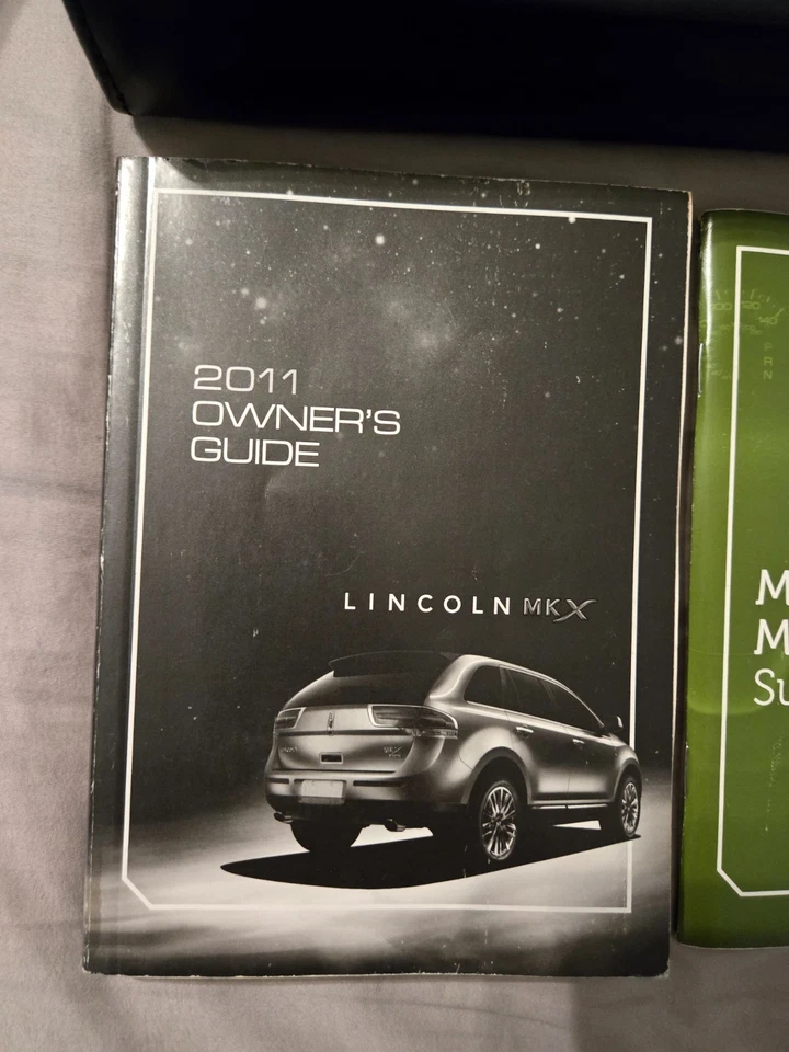 Lincoln MKX 2011 con navegación manual del propietario conjunto de libros con estuche OEM completo Foto 2 de 4