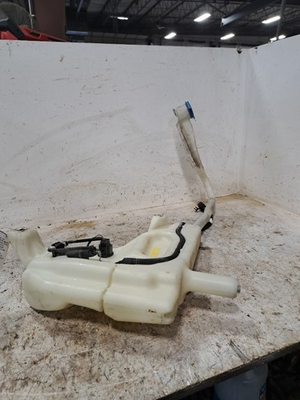 #ad 2014 Q7 Audi Washer Reservoir Bottle Assembly Sku#4212804 $63.90