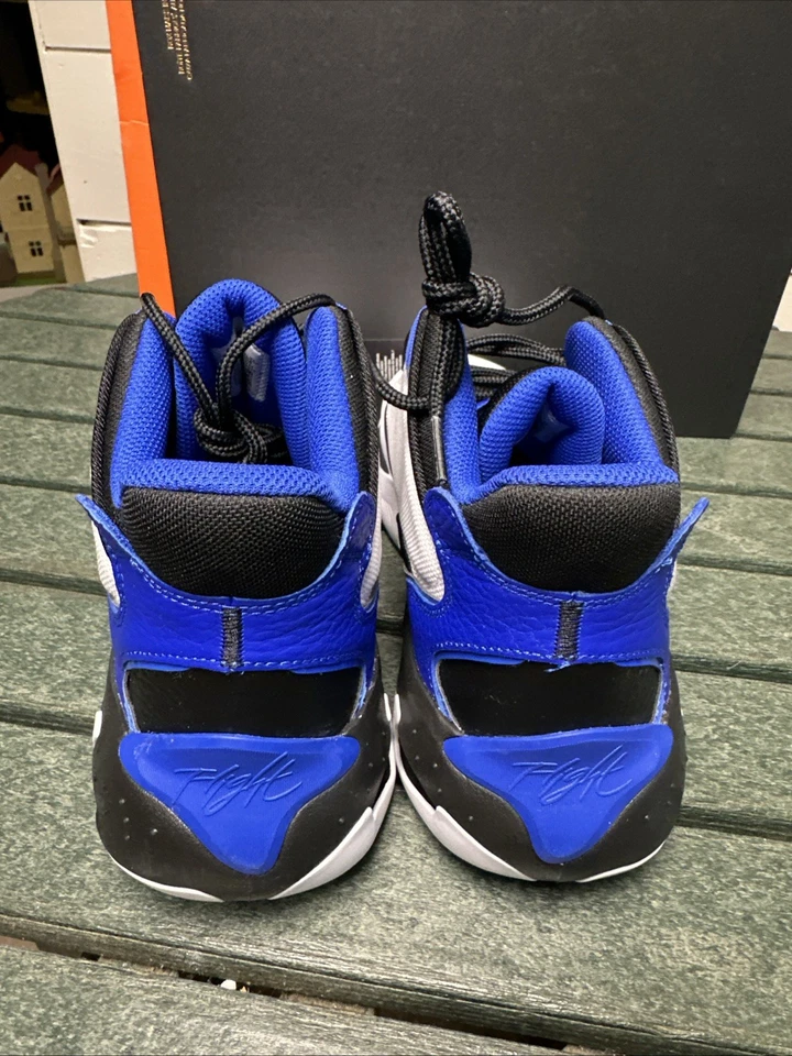 Tênis de basquete masculino Jordan Max Aura 4 Mid Top Training DN3687-104 tamanho 11 - Imagem 4 de 4